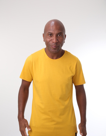 imagem Camiseta Básica Amarela